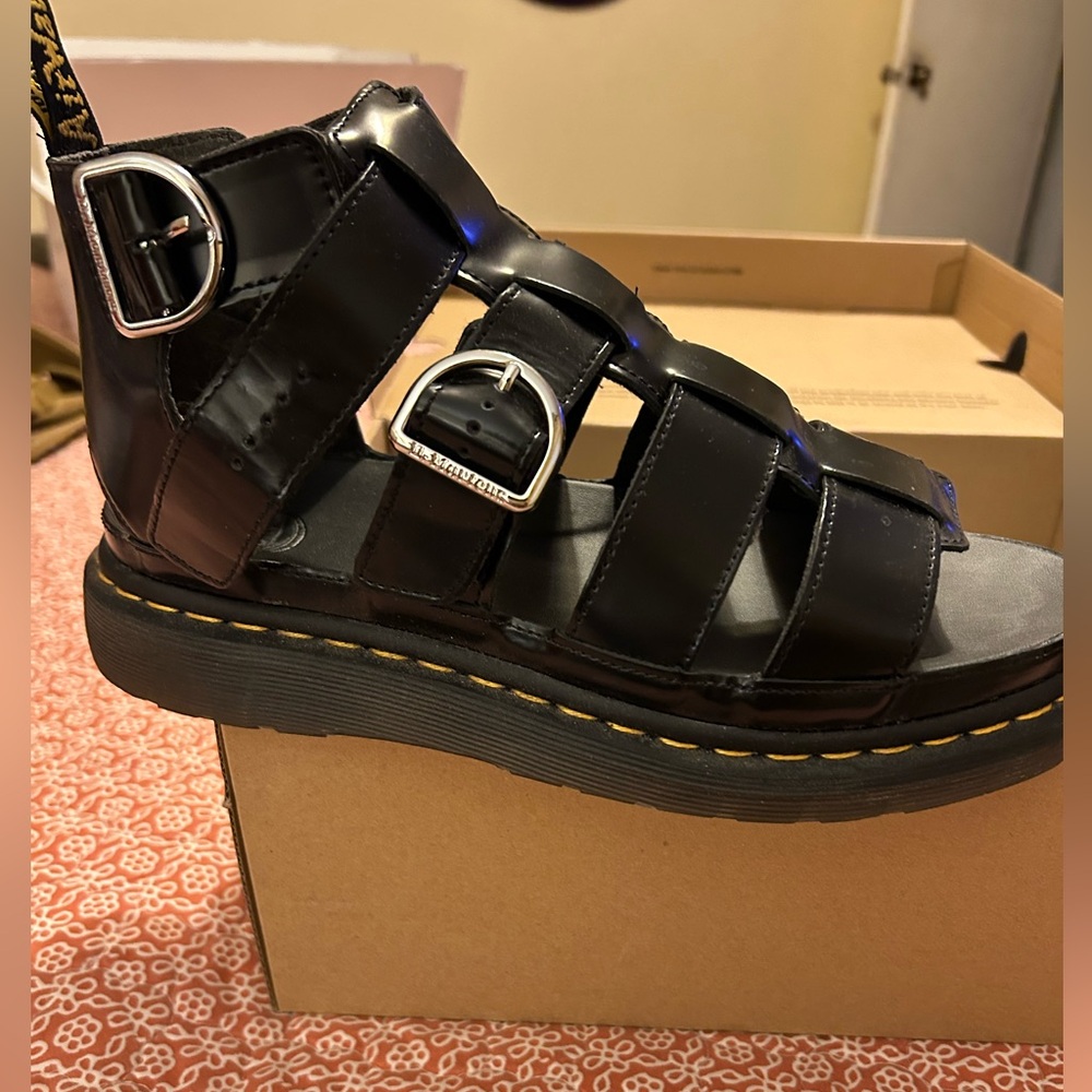 Dr. Marten Clarissa ll Women’s Leather Sandals.